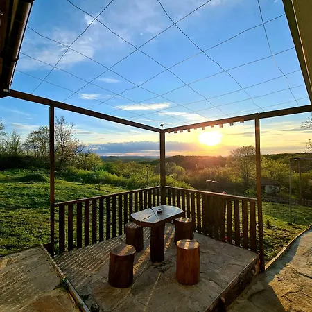 Zornica Casa de Férias *